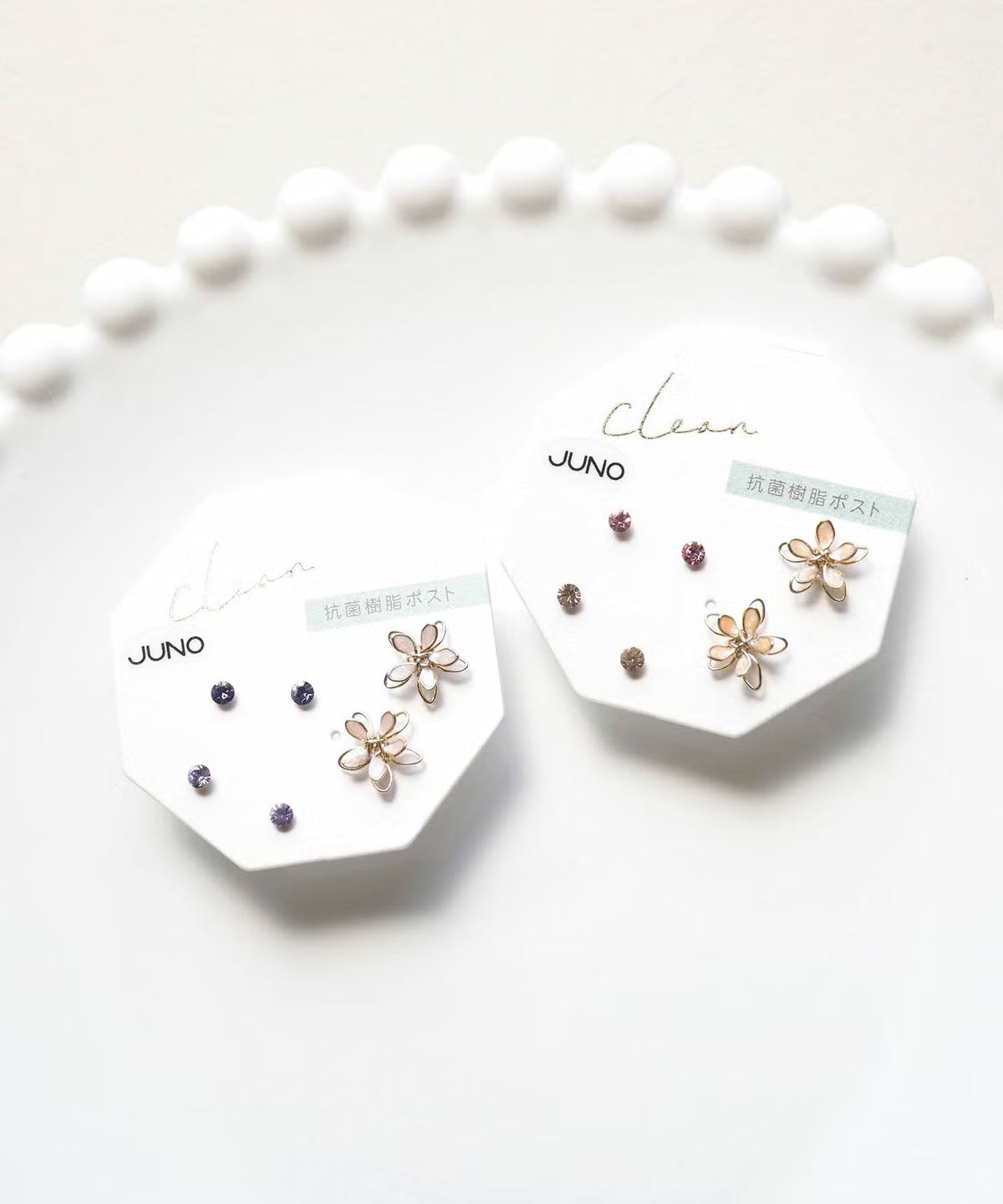 Epoflower antibacterial resin post earrings