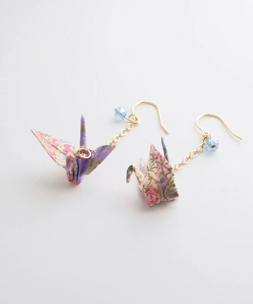Pierced earrings with origami crane